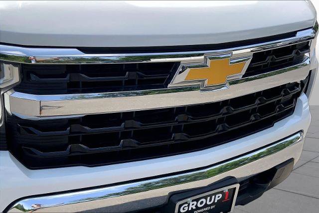 Used 2022 Chevrolet Silverado 1500 LT AWD/4WD image 32