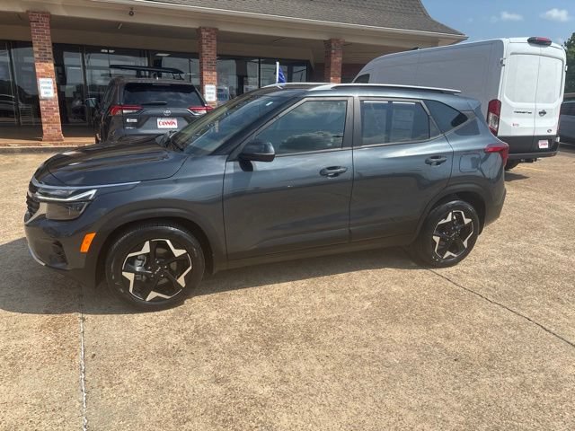 Used 2025 Kia Seltos S