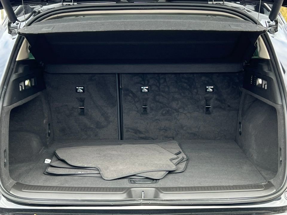 Used 2023 Buick Envision Essence w/ Technology Package I image 41