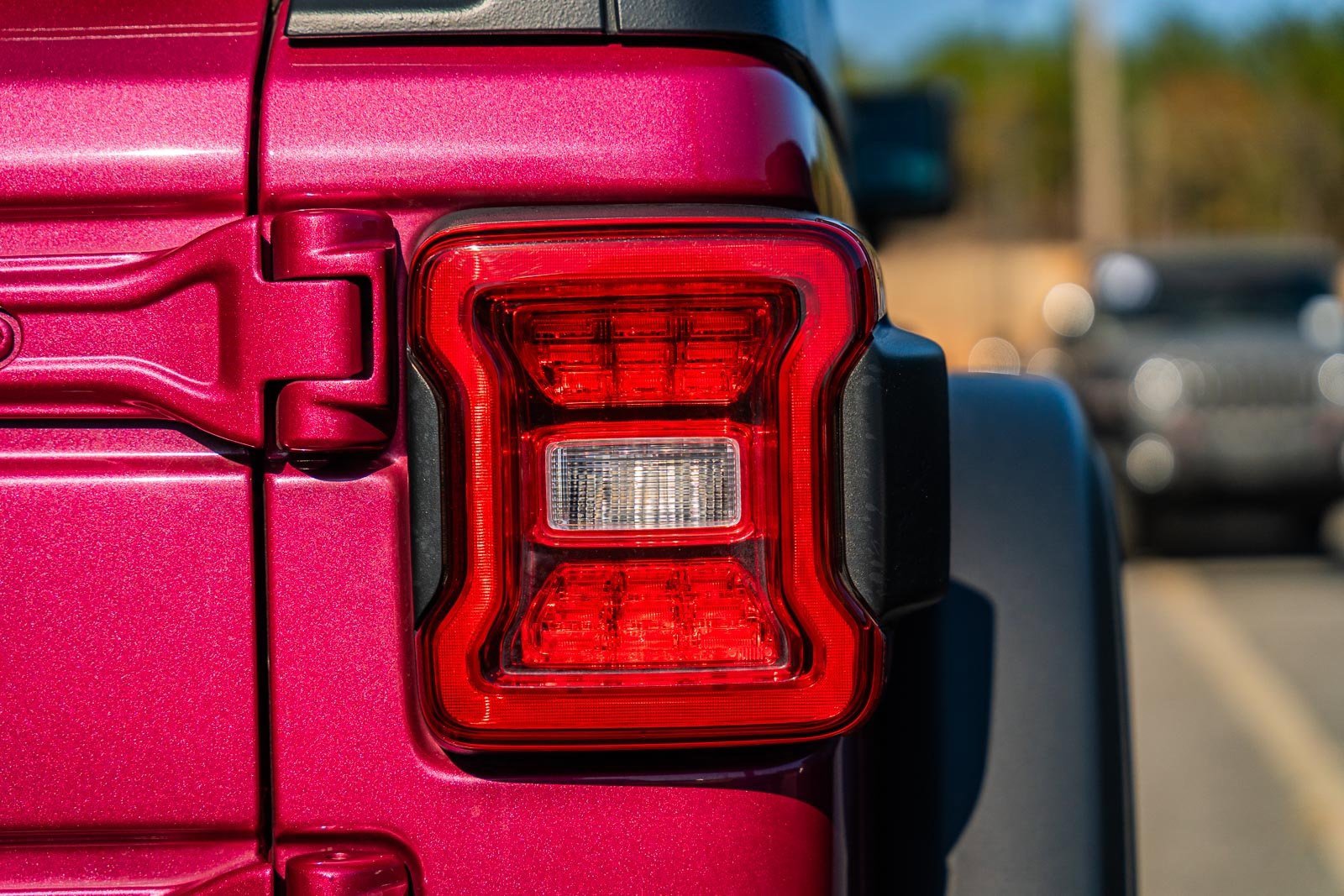 Used 2024 Jeep Wrangler Unlimited Rubicon w/ Technology Group image 16