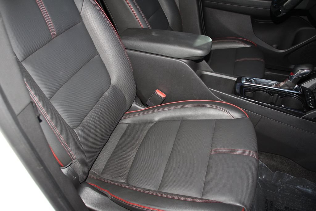 Used 2024 Chevrolet TrailBlazer RS FWD image 28