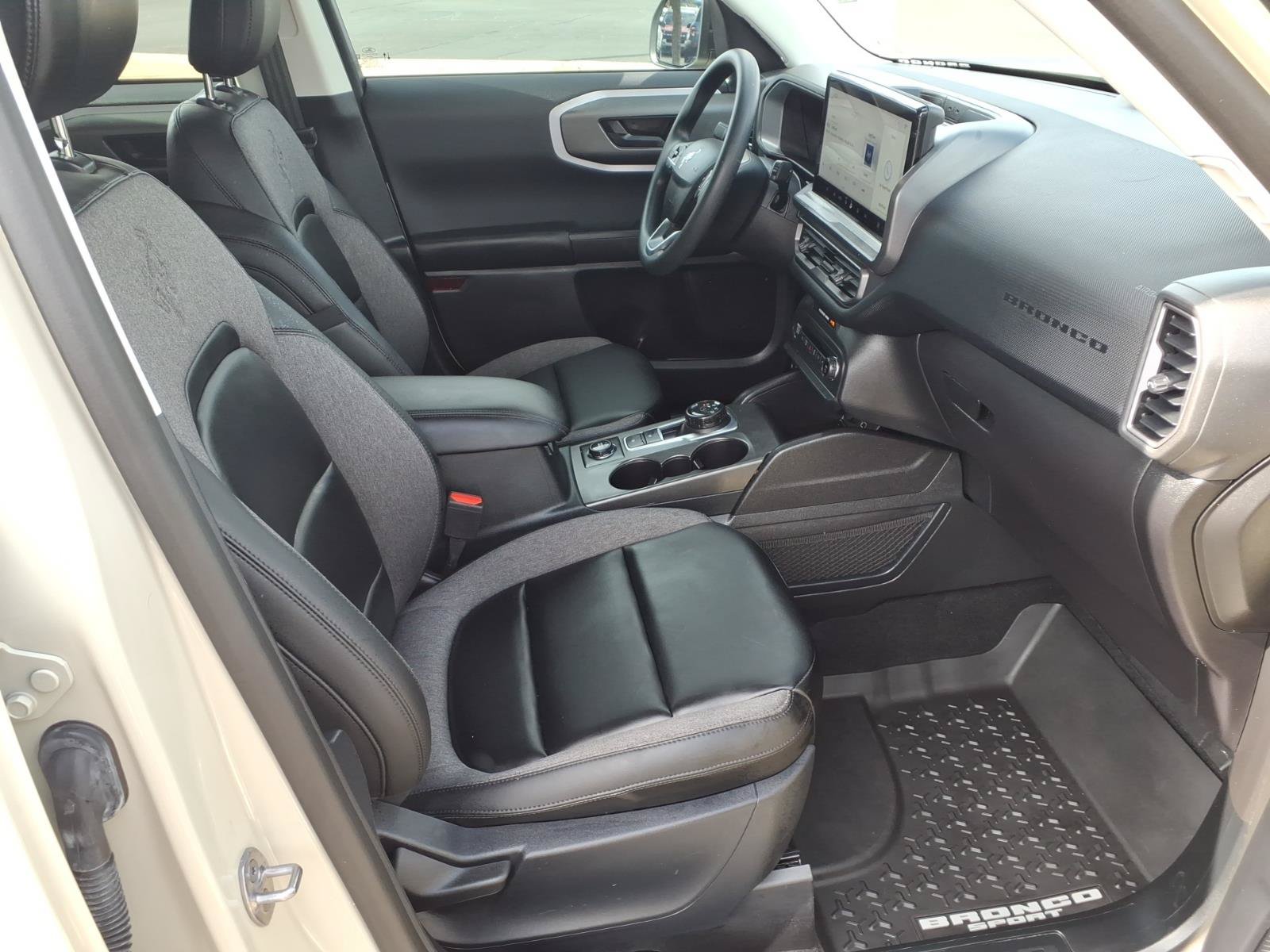 Certified 2025 Ford Bronco Sport Big Bend w/ Black Appearance Package AWD/4WD image 11