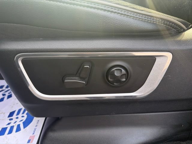 Used 2021 RAM 1500 Laramie AWD/4WD image 18