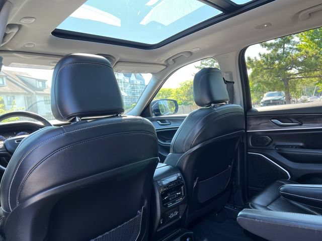 Used 2021 Jeep Grand Cherokee L Limited w/ MOPAR Finishing Package AWD/4WD image 26