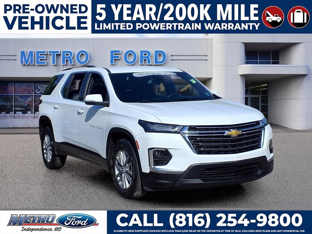 Used 2023 Chevrolet Traverse LT
