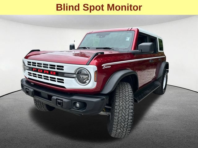 Certified 2025 Ford Bronco Heritage Edition AWD/4WD image 6