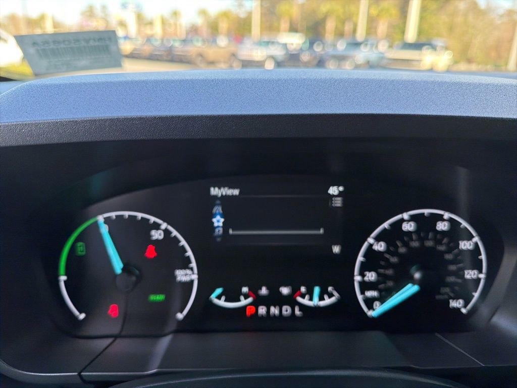 Certified 2024 Ford Maverick XL image 17