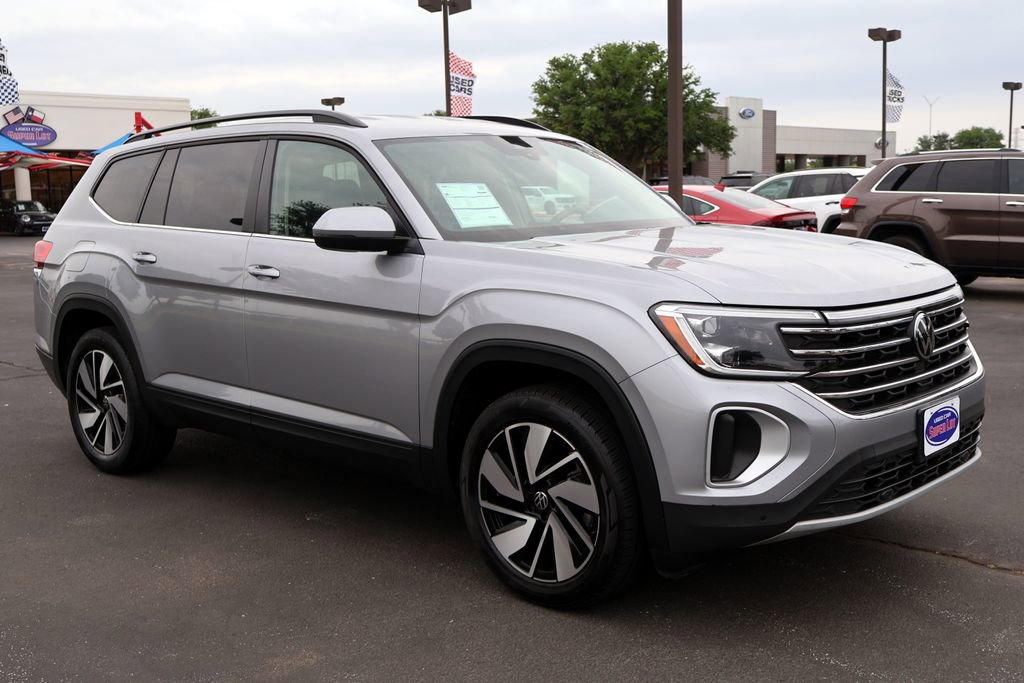 Used 2025 Volkswagen Atlas SE FWD image 10