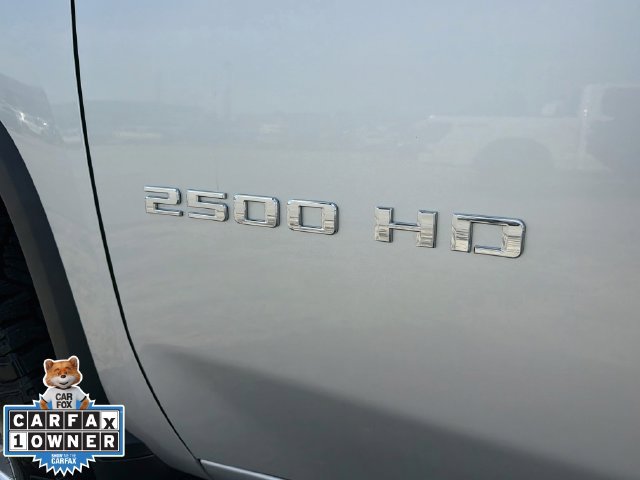 Used 2022 Chevrolet Silverado 2500 LTZ AWD/4WD image 14