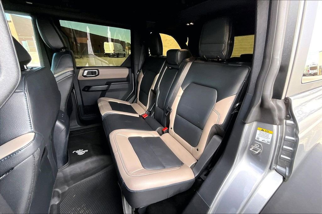 Certified 2024 Ford Bronco Wildtrak AWD/4WD image 24