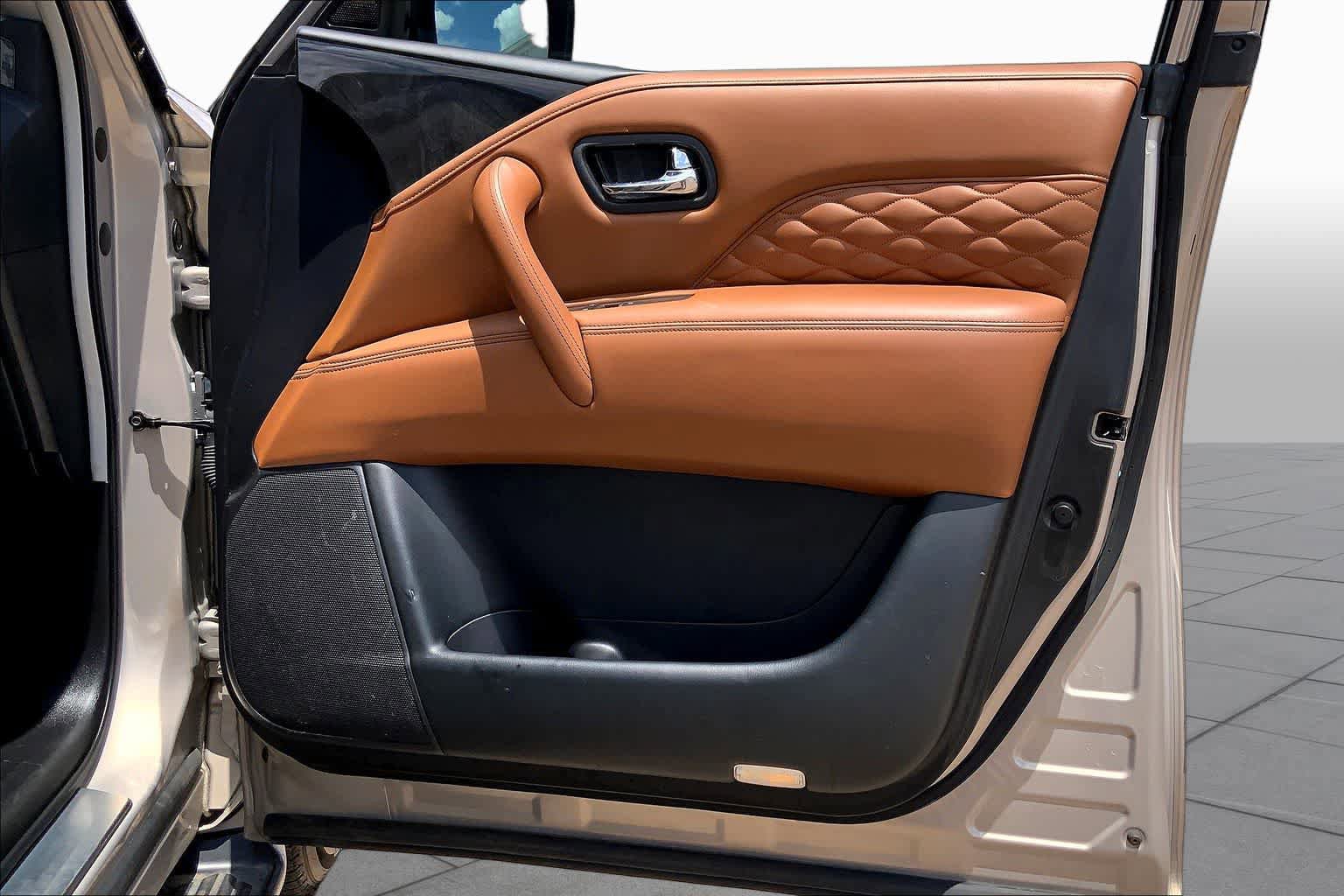 Used 2019 INFINITI QX80 Luxe w/ Proactive Package RWD image 23