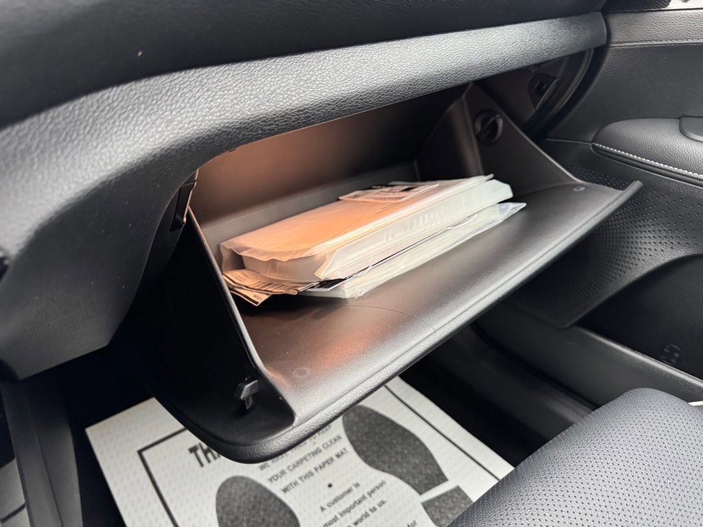 Used 2023 Kia Forte GT-Line w/ GT-Line Premium Package image 27