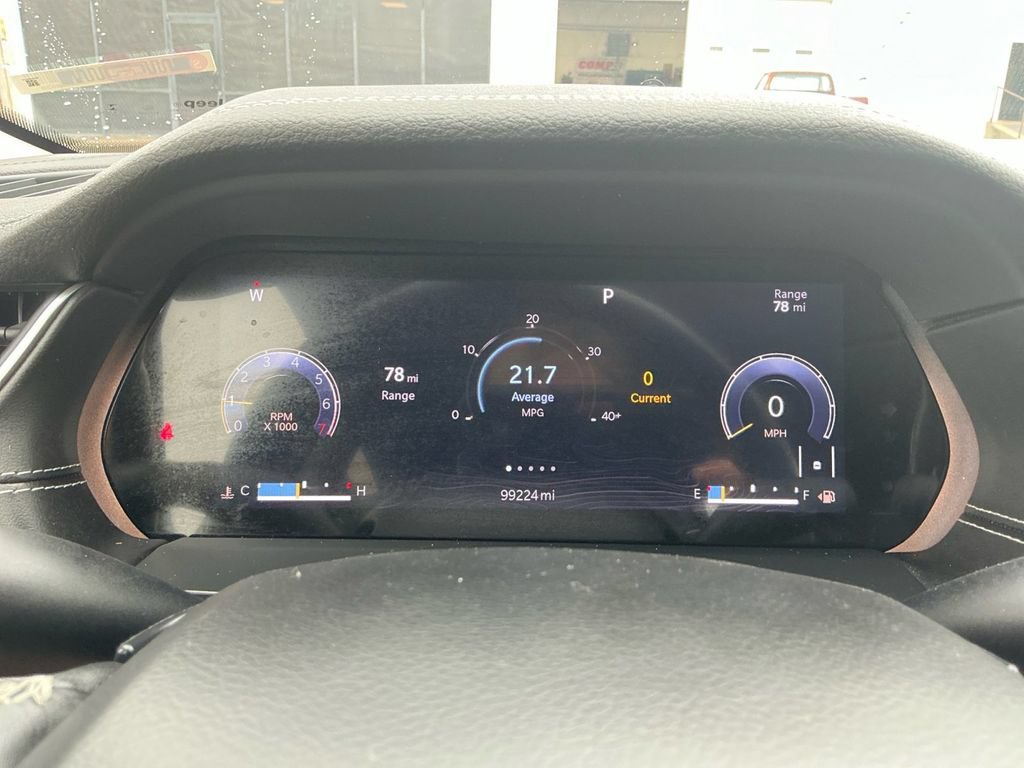 Used 2021 Jeep Grand Cherokee L Limited AWD/4WD image 19