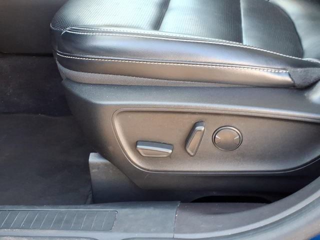 Certified 2023 Ford Escape Platinum AWD/4WD image 17