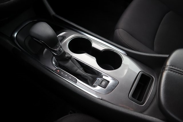 Used 2023 Chevrolet Malibu LT image 31