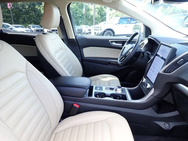 Certified 2024 Ford Edge SEL w/ Convenience Package AWD/4WD image 10