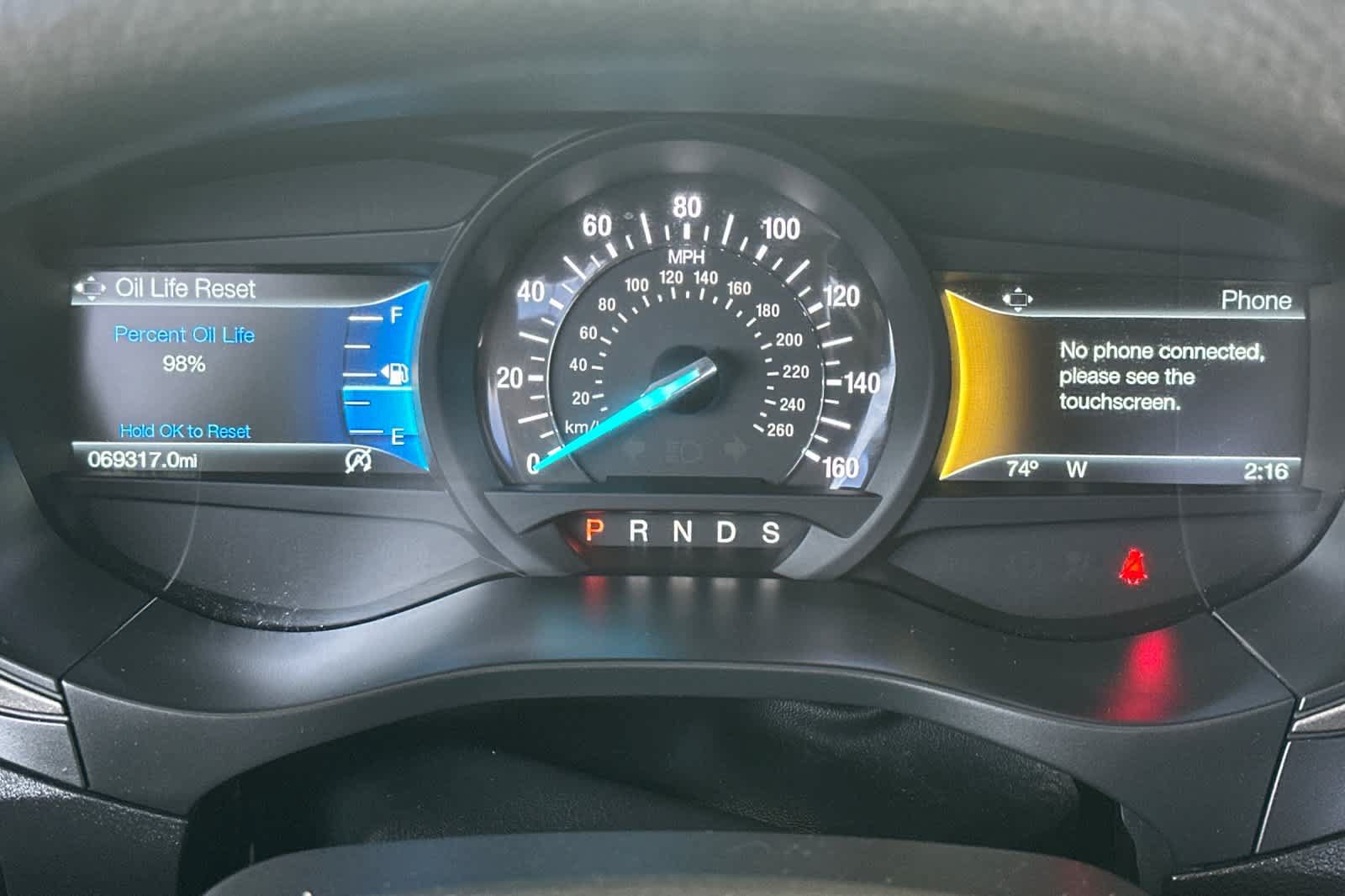 Certified 2018 Ford Fusion SE w/ Fusion SE Technology Package FWD image 23