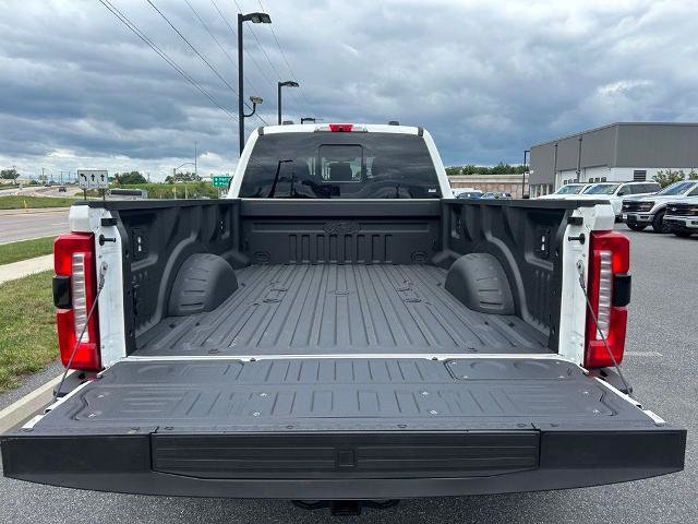 Certified 2025 Ford F450 King Ranch w/ Chrome Package AWD/4WD image 31