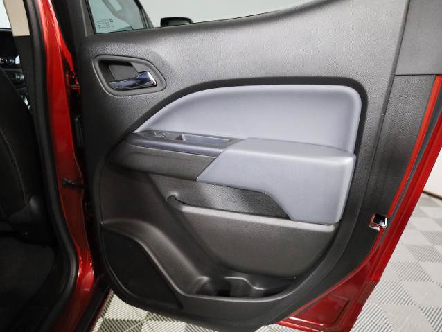 Used 2021 Chevrolet Colorado Z71 AWD/4WD image 23
