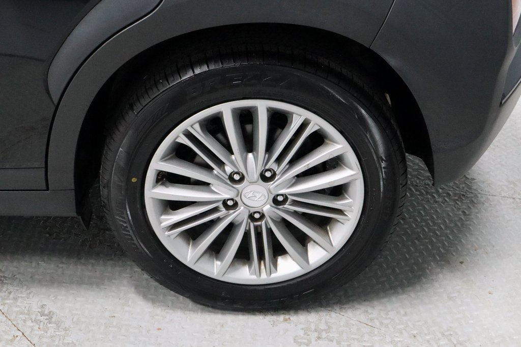 Used 2020 Hyundai Kona SEL w/ Cargo Package image 19