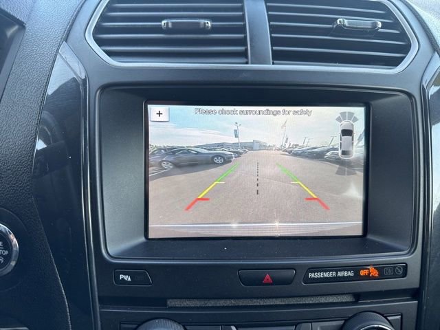 Certified 2018 Ford Explorer XLT w/ Equipment Group 202A image 23