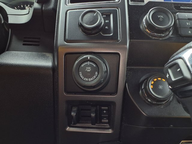 Certified 2020 Ford F150 XLT w/ Equipment Group 302A Luxury AWD/4WD image 4