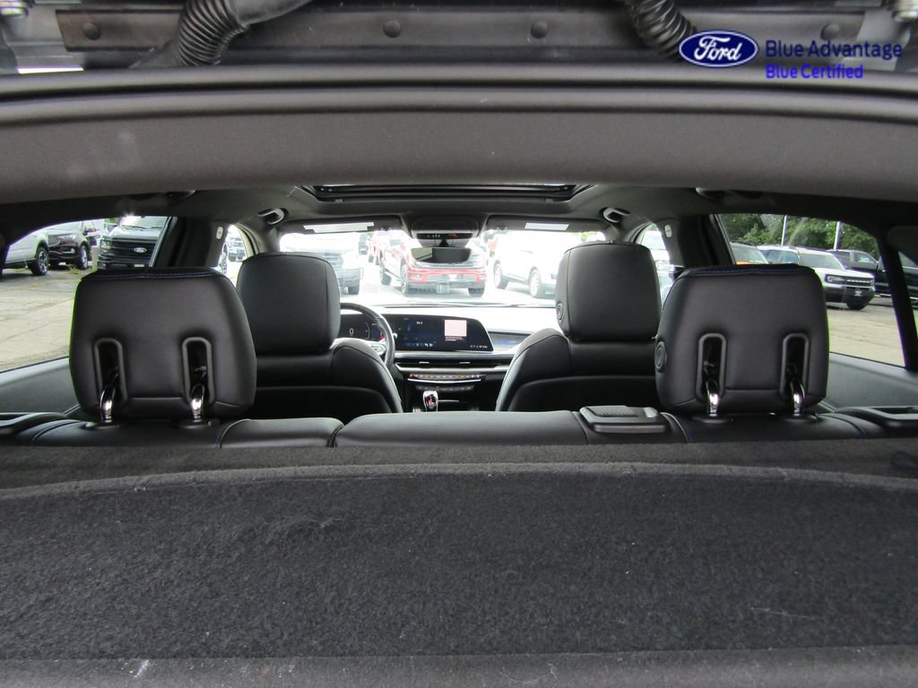 Used 2024 Cadillac XT4 Sport AWD/4WD image 29