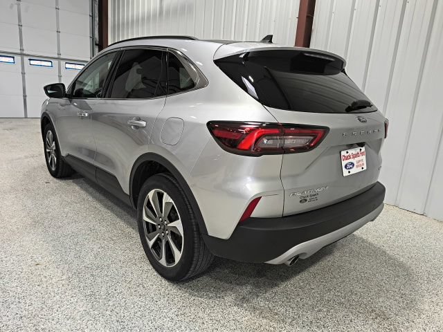 Certified 2023 Ford Escape Platinum AWD/4WD image 8
