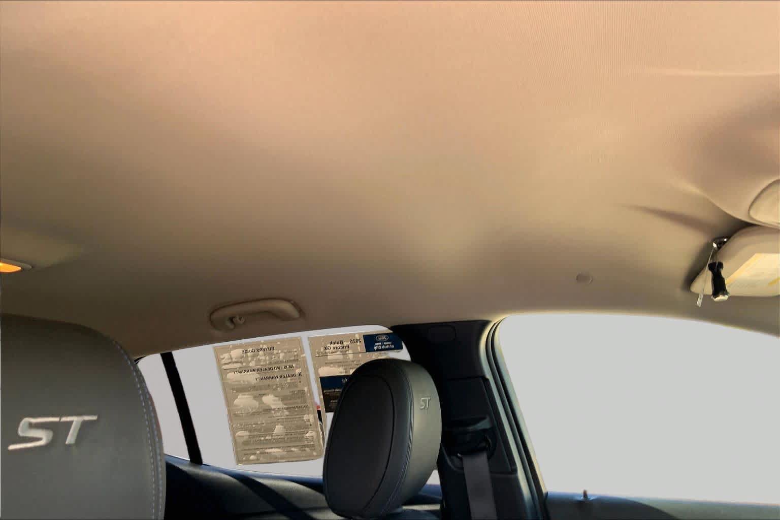 Used 2025 Buick Encore GX Sport Touring w/ Advanced Technology Package FWD image 14