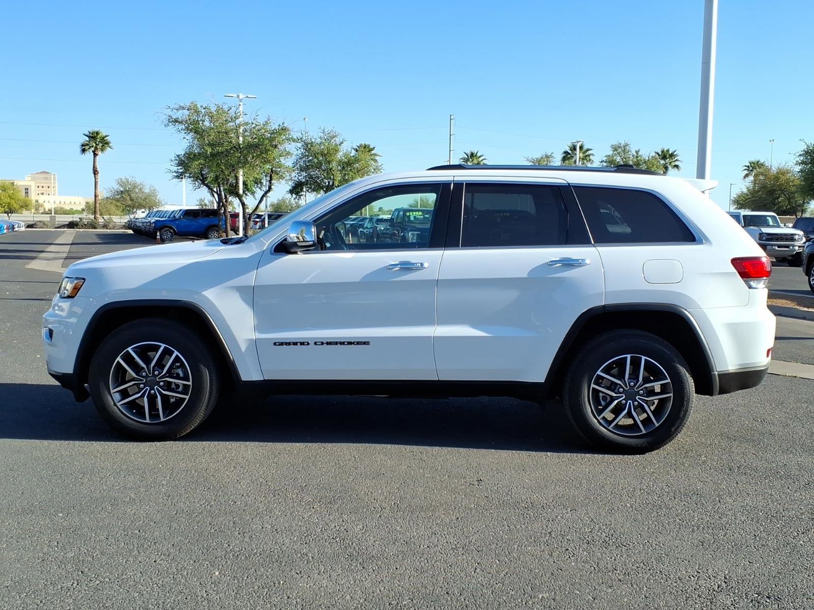 Used 2021 Jeep Grand Cherokee Limited image 6