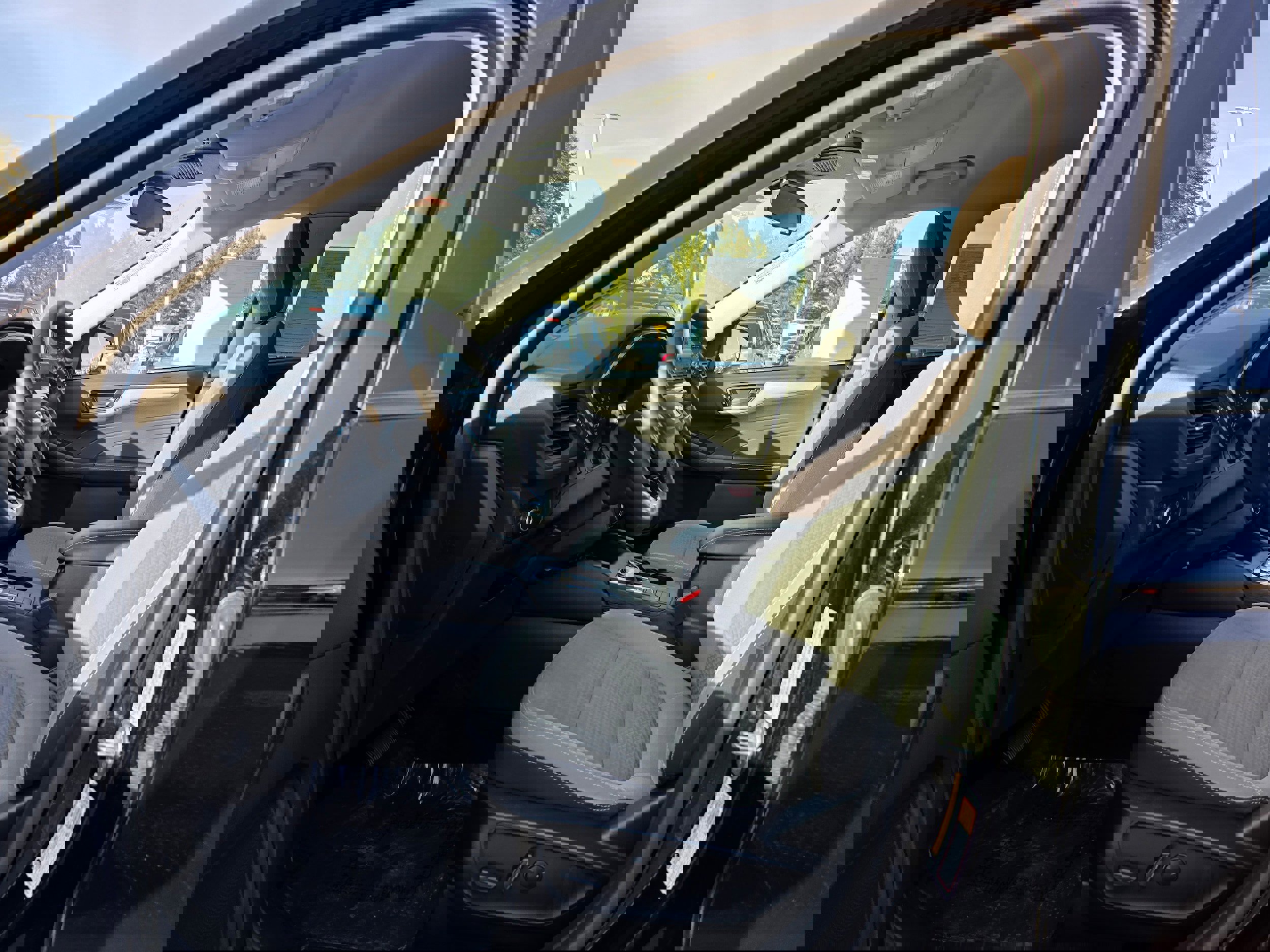 Certified 2022 Ford Escape SE w/ Convenience Package image 17