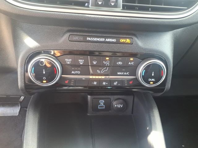Certified 2022 Ford Escape SEL AWD/4WD image 18