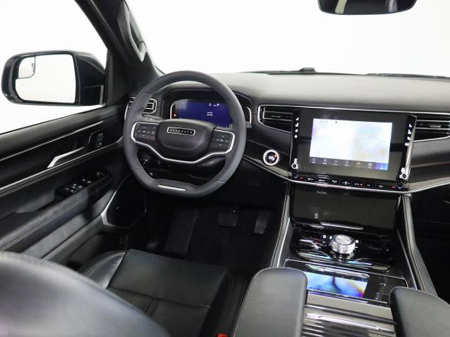 Used 2024 Jeep Wagoneer 4WD w/ Premium Group I image 13