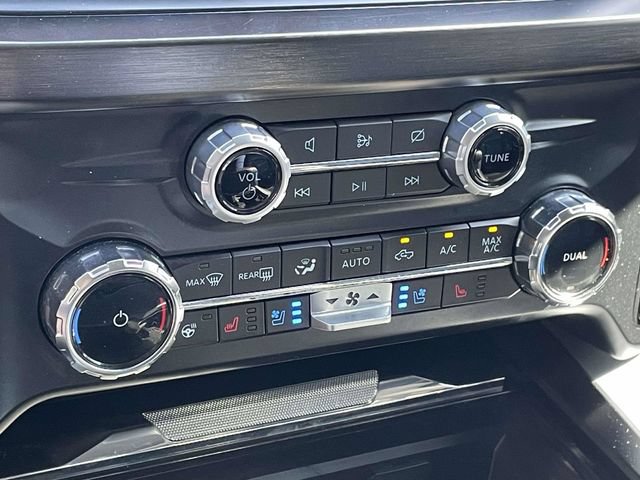 Certified 2024 Ford F250 Lariat w/ Lariat Ultimate Package AWD/4WD image 21