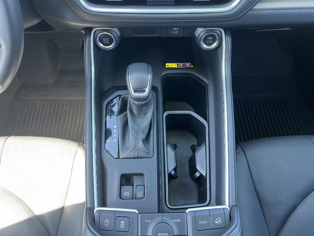 Used 2024 Toyota Grand Highlander AWD image 23