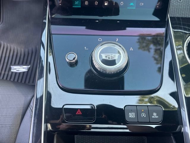 Used 2025 Cadillac Escalade ESV Sport w/ Touring Package AWD/4WD image 23