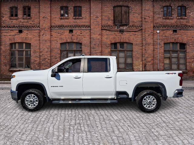 Used 2022 Chevrolet Silverado 2500 LT AWD/4WD image 7