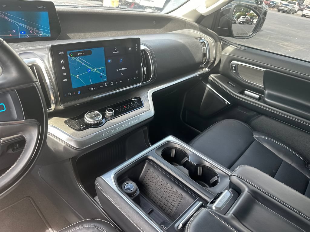 Certified 2025 Ford Expedition Max Platinum AWD/4WD image 37