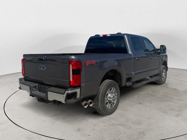 Certified 2025 Ford F350 Lariat w/ FX4 Off-Road Package AWD/4WD image 5