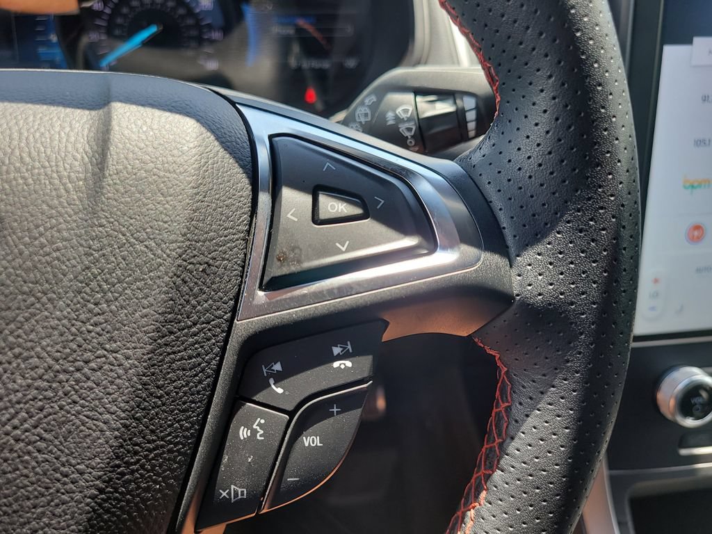 Certified 2024 Ford Edge ST-Line AWD/4WD image 28
