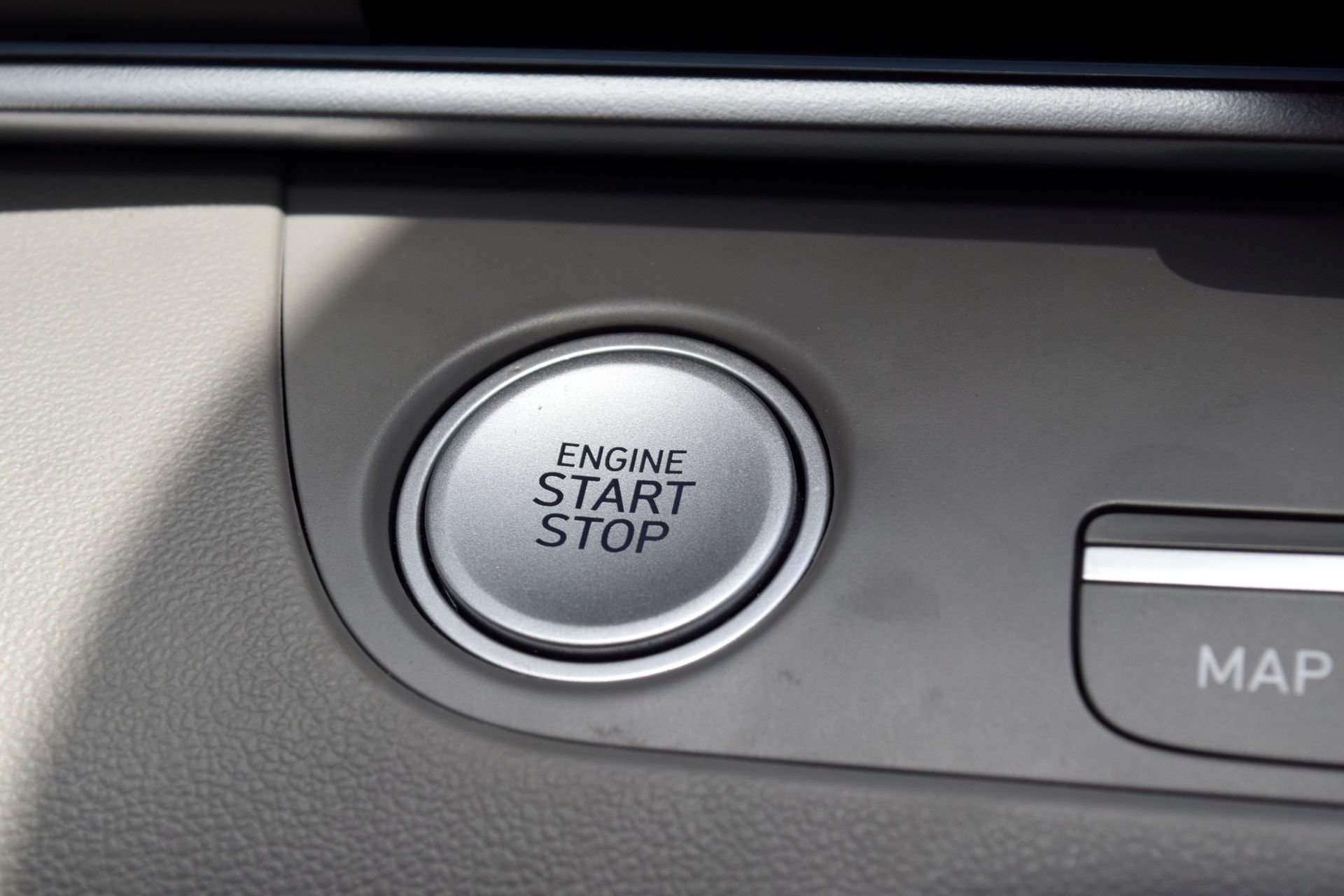 Used 2024 Hyundai Elantra SEL FWD image 11