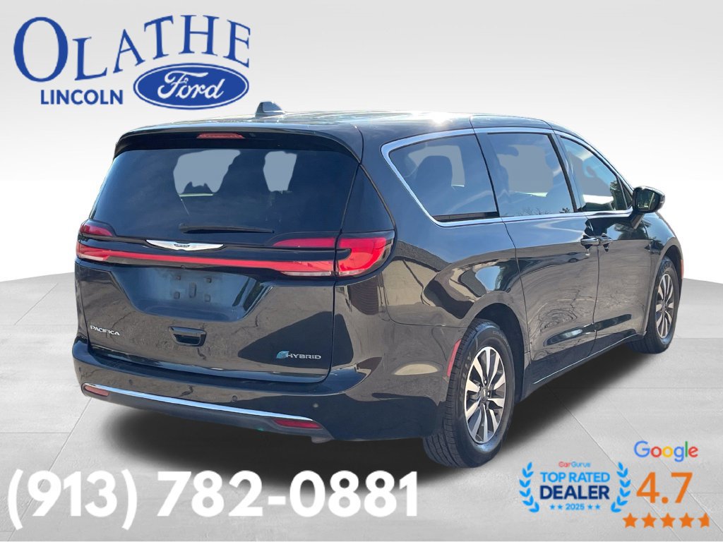 Used 2024 Chrysler Pacifica Limited FWD image 5