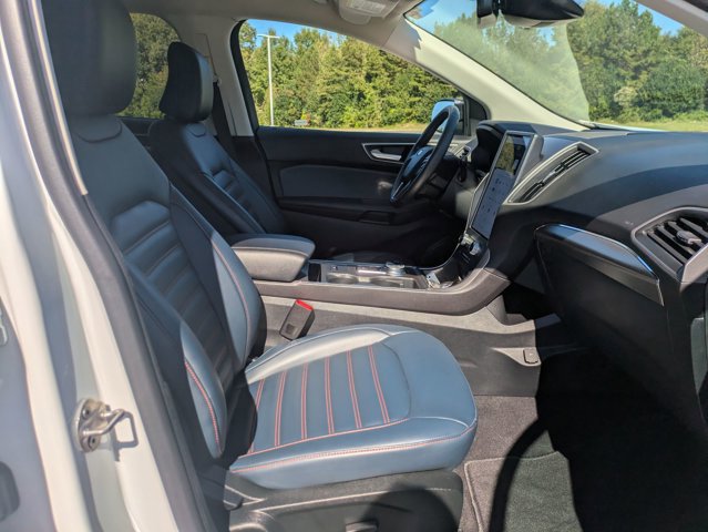 Certified 2022 Ford Edge SEL w/ Sport Appearance Package image 35