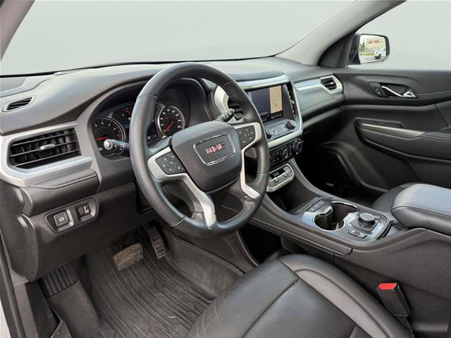 Used 2023 GMC Acadia SLT w/ Elevation Edition AWD/4WD image 13