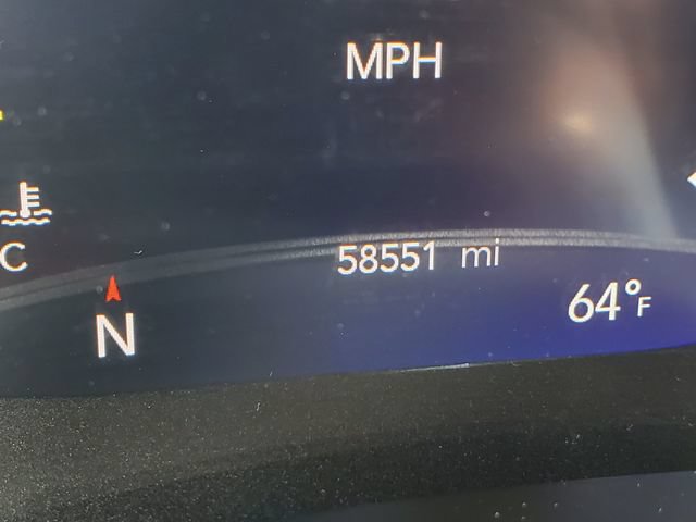 Used 2023 Chrysler Pacifica Touring-L FWD image 18