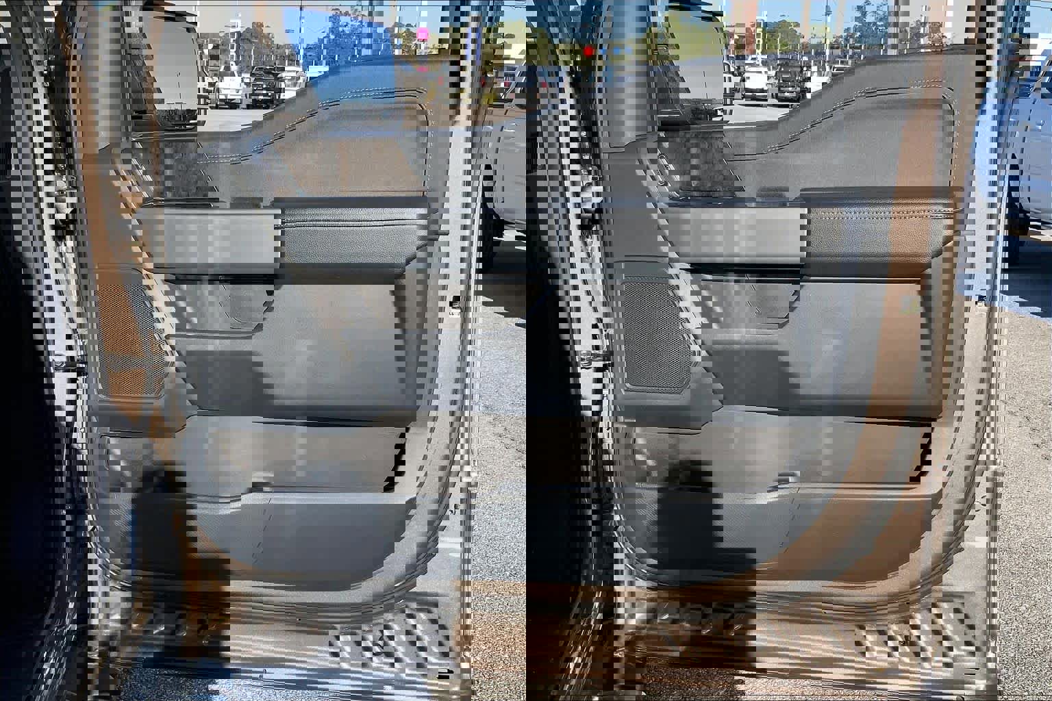 Certified 2022 Ford F150 Lariat w/ Trailer Tow Package image 22