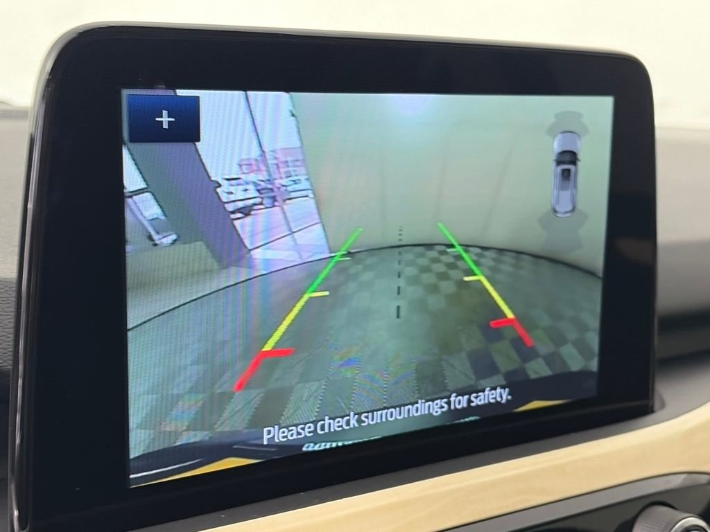 Certified 2021 Ford Escape Titanium w/ Titanium Elite Package image 18