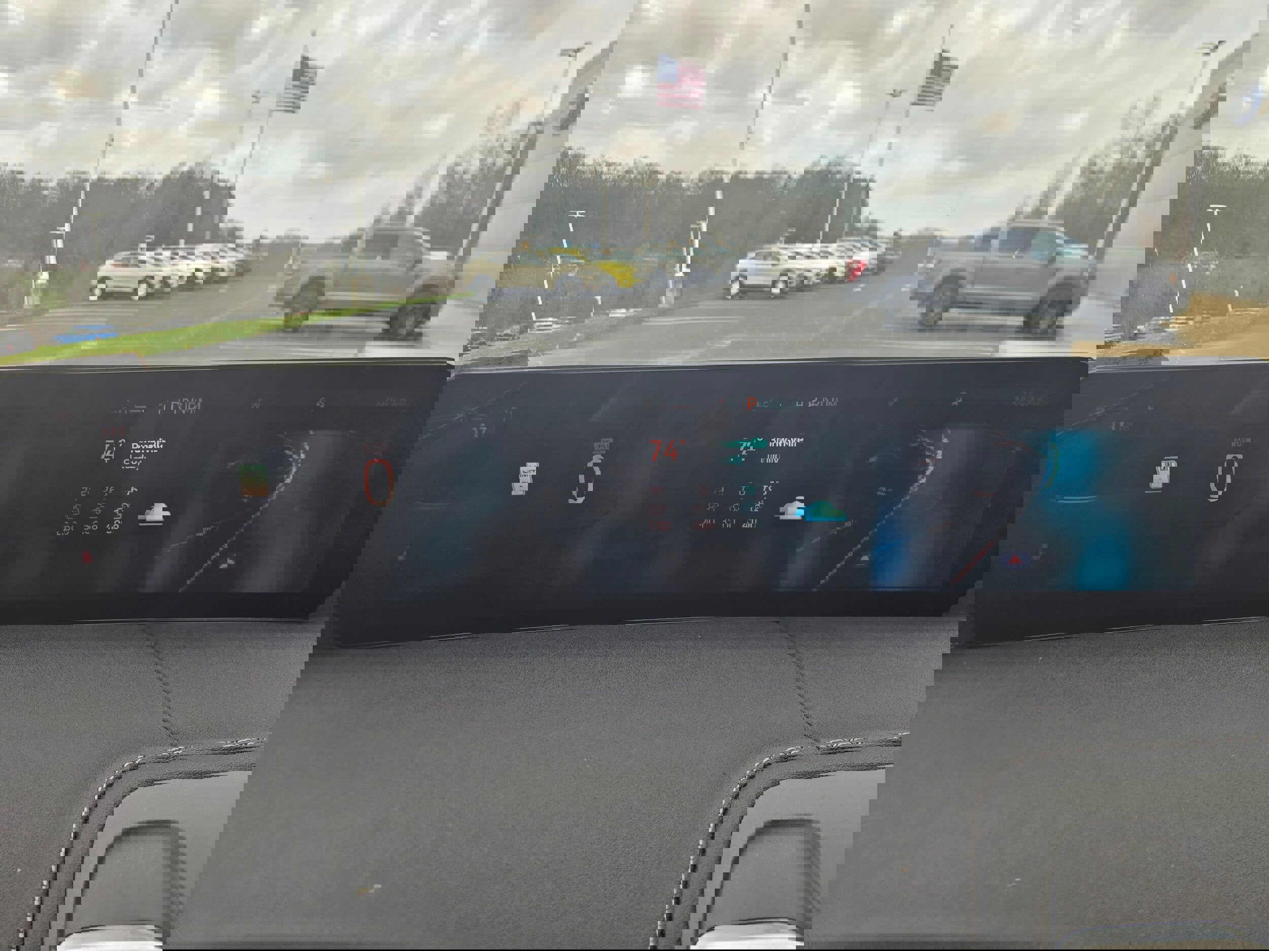 Certified 2025 Ford Expedition Platinum image 18