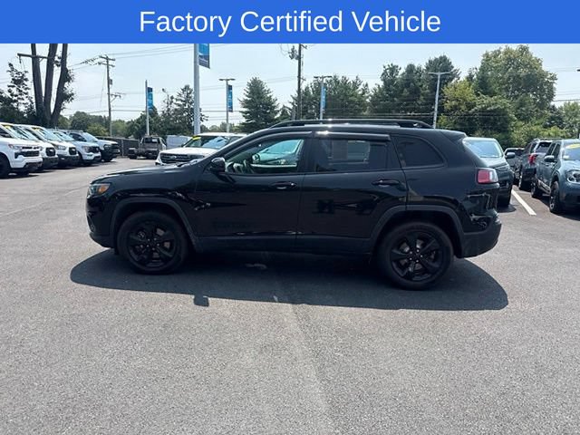 Used 2019 Jeep Cherokee Latitude Plus AWD/4WD image 4