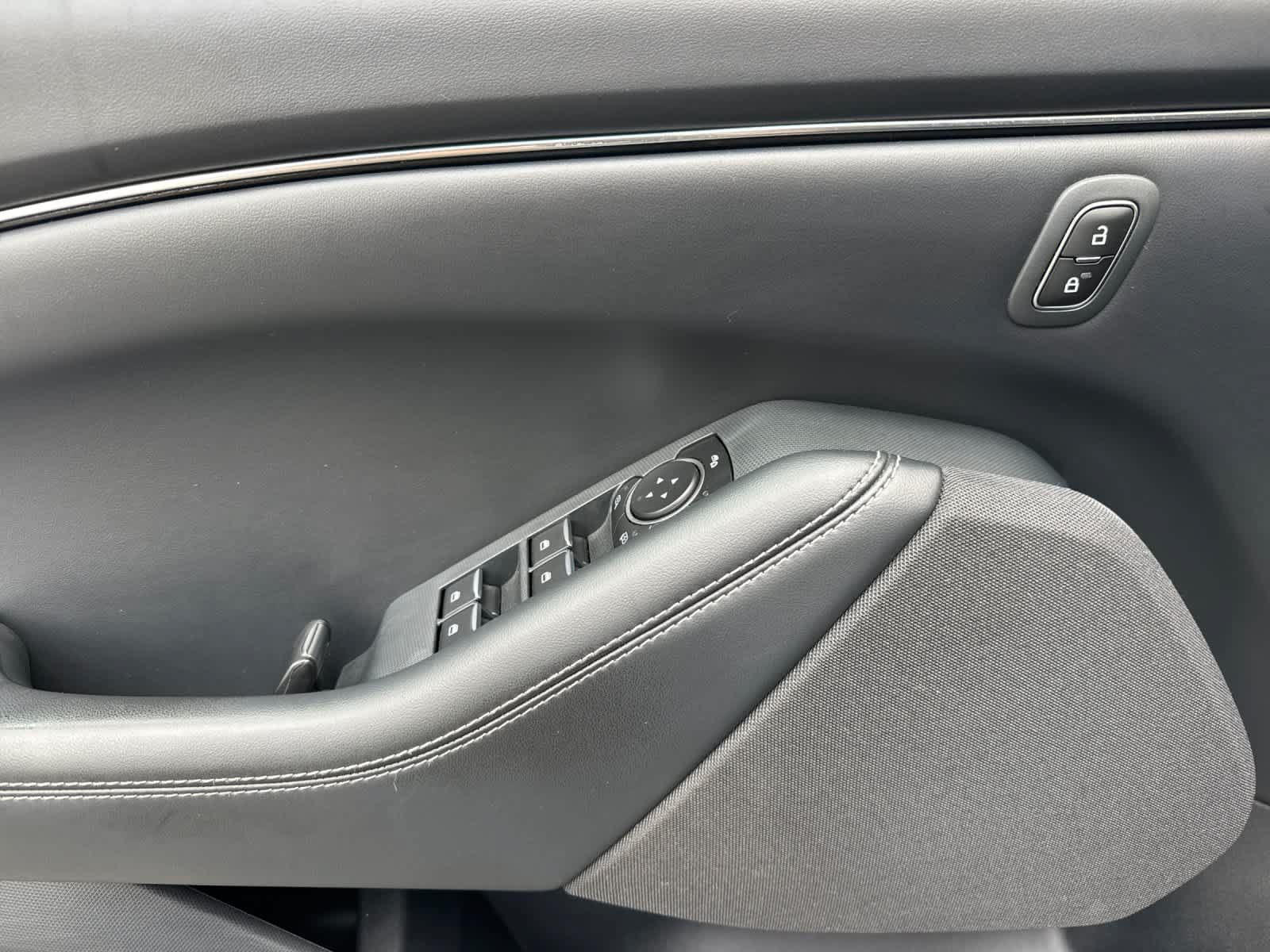 Certified 2023 Ford Mustang Mach-E Select RWD image 12